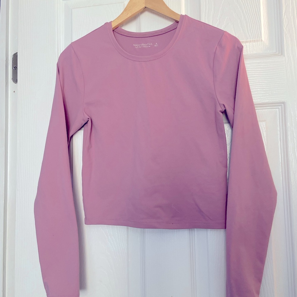 ANF So Soft Cropped Long Sleeve XS